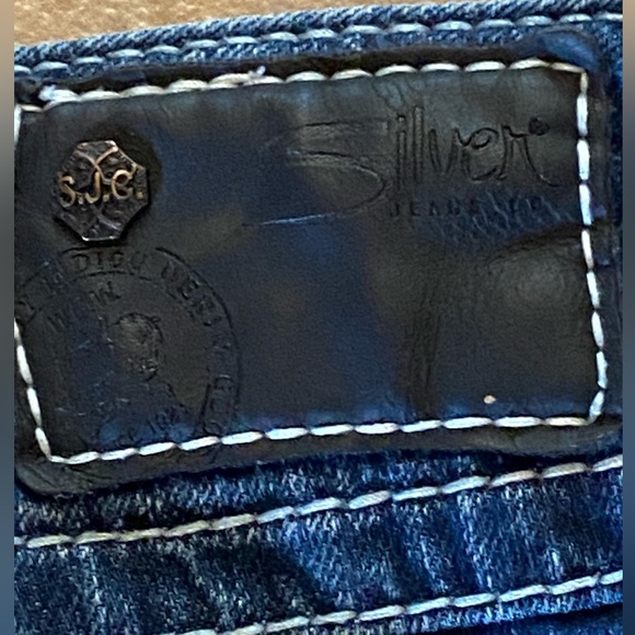 Silver Jeans Suki Surplus Plus Size Jeans Thick Stitch Embellished Flap Pockets - Picture 12 of 14